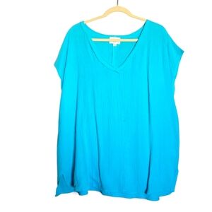 Andrée 100% cotton V neck Top